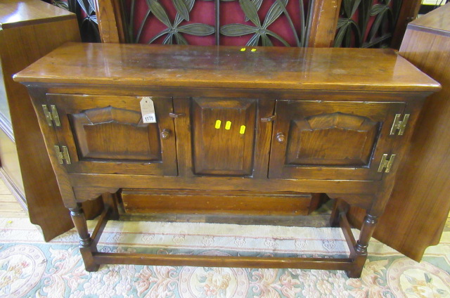 TITCHMARCH AND GOODWIN STYLE OAK HALL CUPBOARD Image