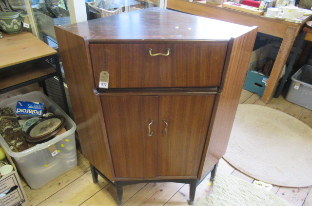NATHAN RETRO CORNER CABINET Image