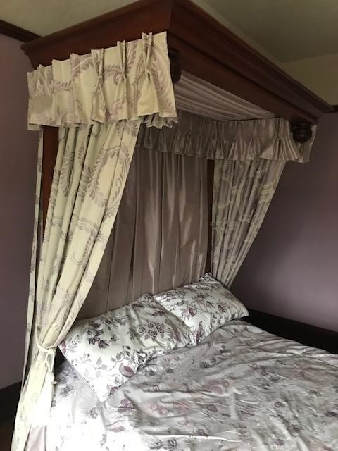 MAHOGANY HALF TESTER BED WITH UPHOLSTERY Image