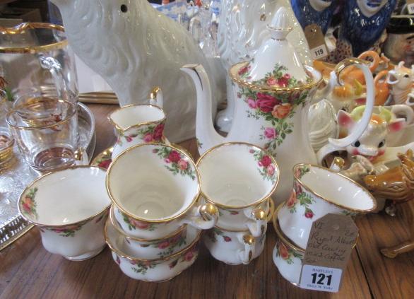 ROYAL ALBERT OLD COUNTRY ROSES COFFEE WARE Image