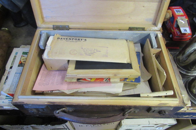 WOODEN CASE OF VINTAGE MAGIC ITEMS WITH 1950S EAGLE COMIC STRIPS Image