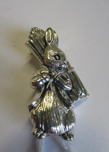 SILVER PETER RABBIT BROOCH Image