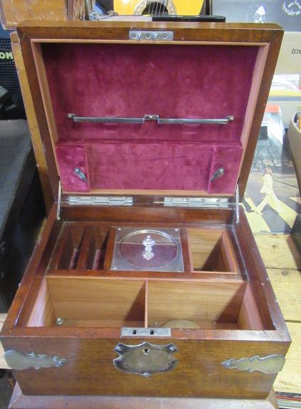 MAHOGANY TEA CADDY Image