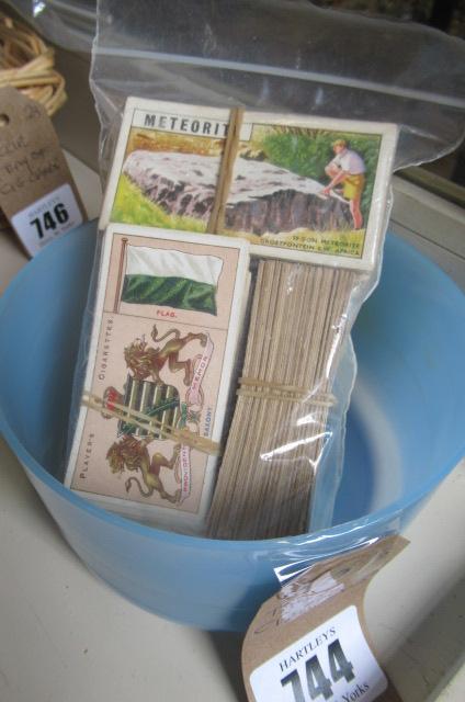 TUB OF CIGARETTE CARDS Image