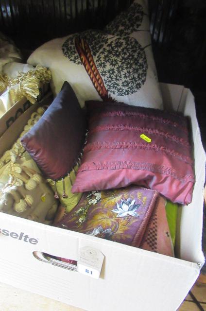 BOX OF CUSHIONS Image