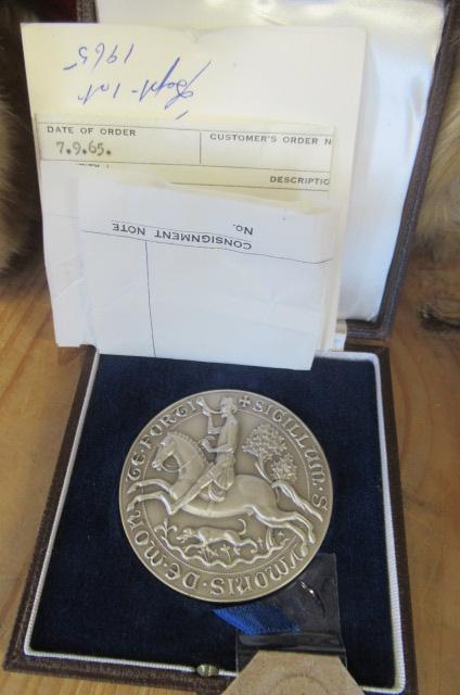 PINCHES SILVER SIMON DE MONTFORD MEDALLION Image