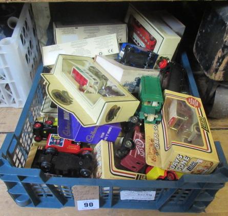 QUANTITY OF LLEDO DIECAST COLLECTABLE CARS Image