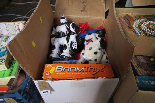 BOX OF CHILDRENS TOYS AND GAMES Image