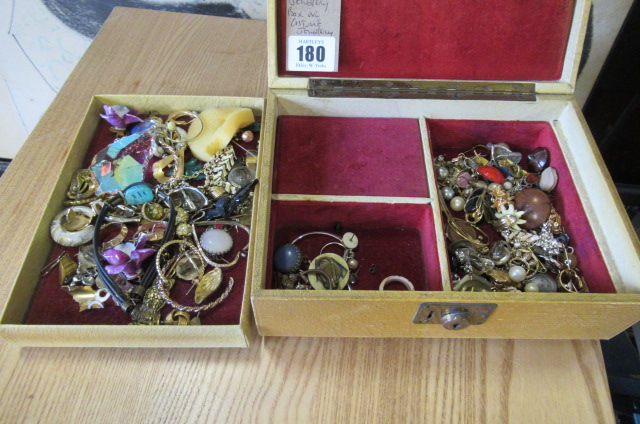 COSTUME JEWELLERY IN JEWELLERY BOX Image