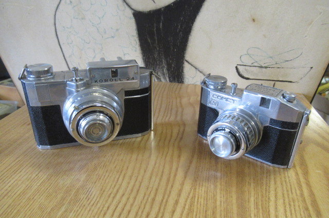 TWO 1950'S BENCINI CAMERAS Image