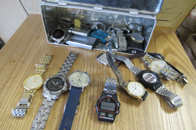 BOX OF WRISTWATCHES ETC Image