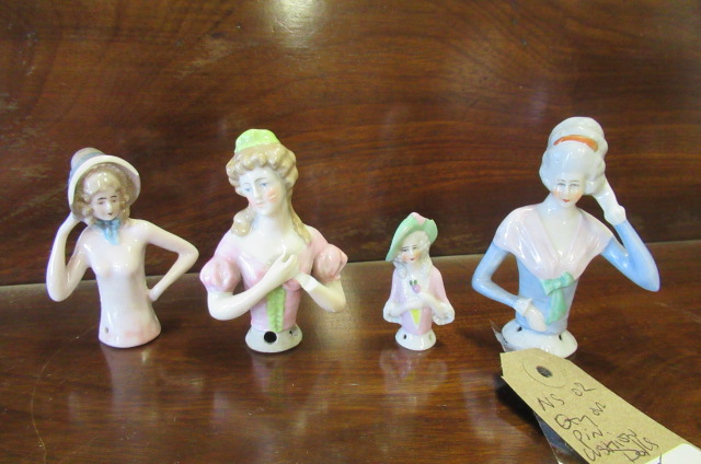 QUANTITY OF PIN CUSHION DOLLS Image