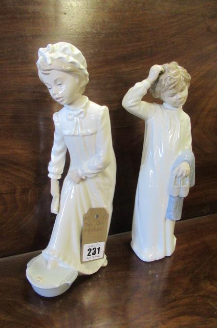 TWO NAO FIGURES Image