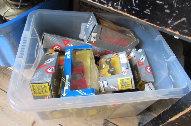 SEVENTEEN LATE ISSUE CORGI VEHICLES Image