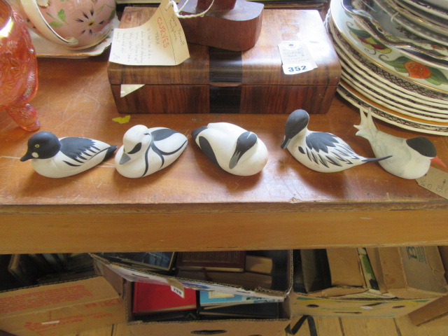 FIVE ARRAN DUCK ORNAMENTS Image