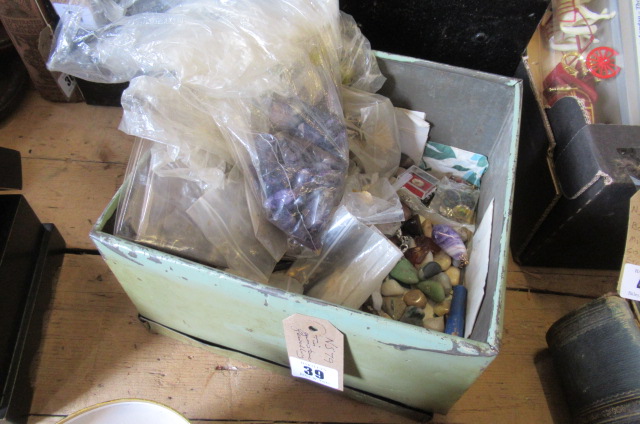 TIN OF GEMSTONE JEWELLERY Image