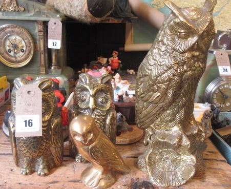 FOUR BRASS OWLS Image