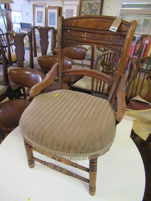 CHILDS VICTORIAN CHAIR Image