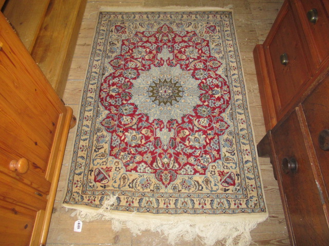 FRINGED PATTERNED RUG Image