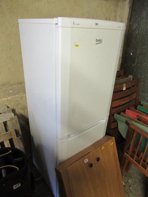 BEKO FRIDGE FREEZER Image