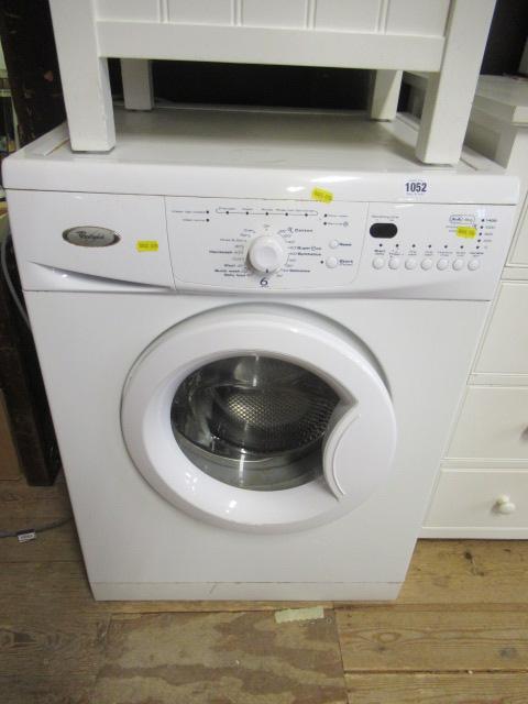 WHIRLPOOL WASHING MACHINE Image