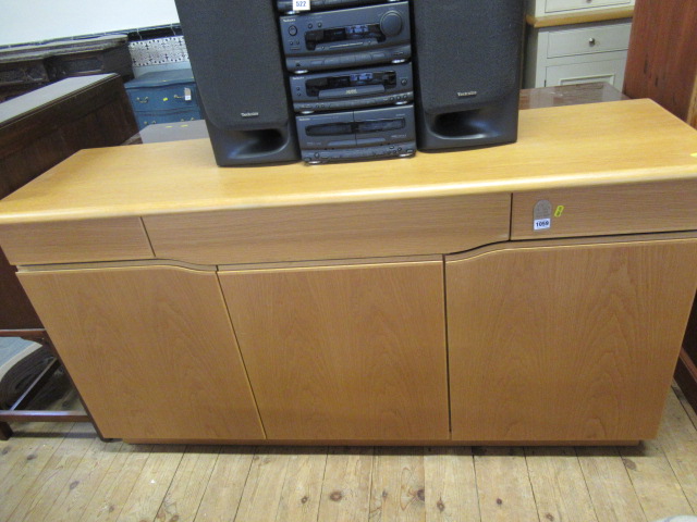 SKOVBY OAK SIDEBAORD Image