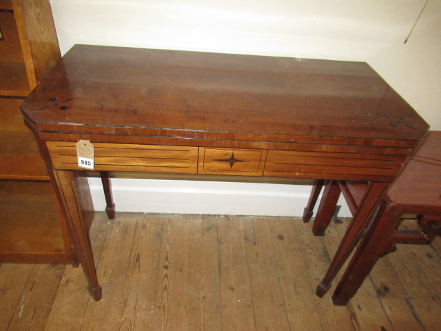 GEORGIAN MAHOGANY FOLDOVER CARD TABLE Image