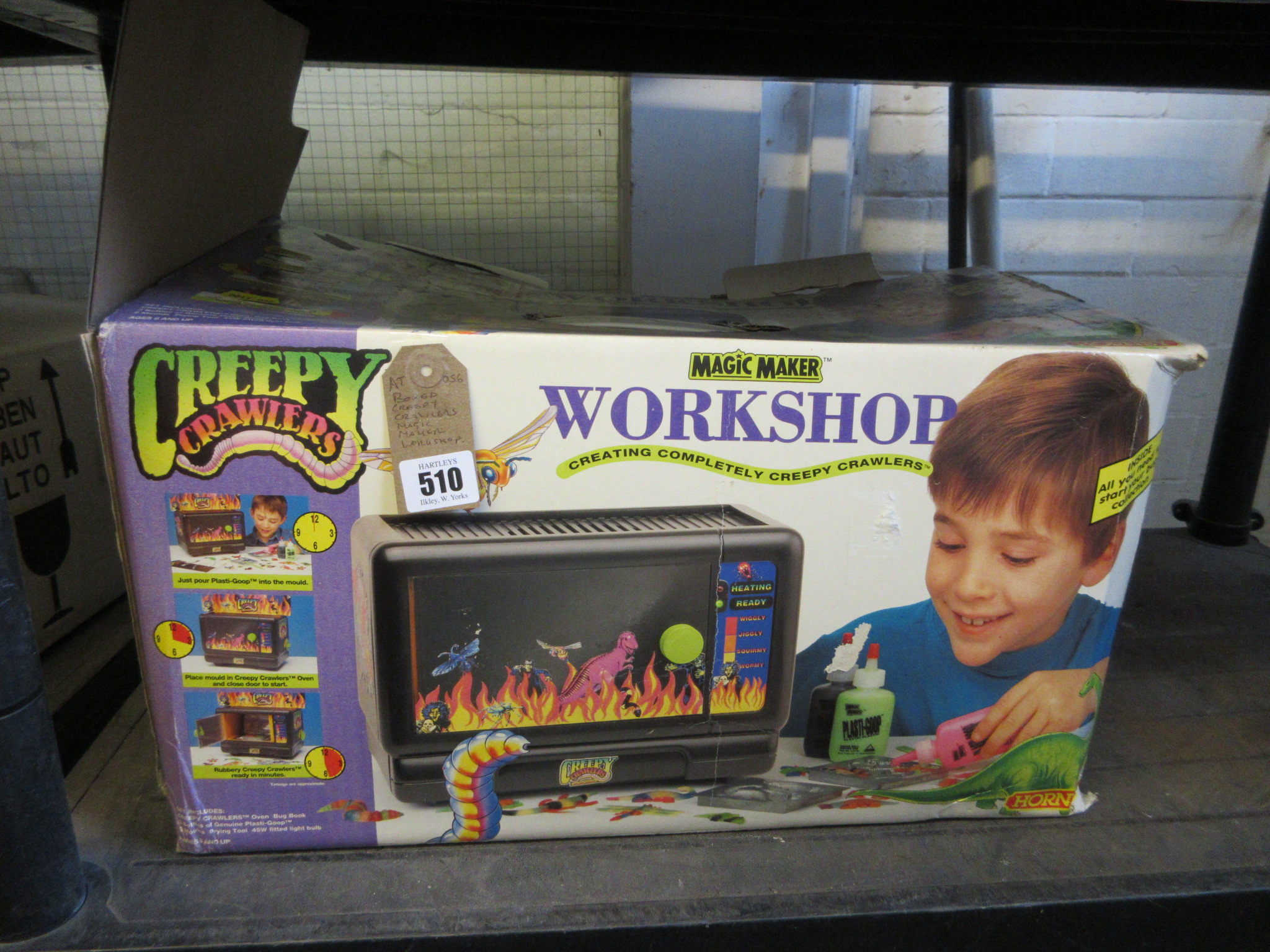Boxed creepy crawler magic workshop | Hartleys Auctioneers & Valuers