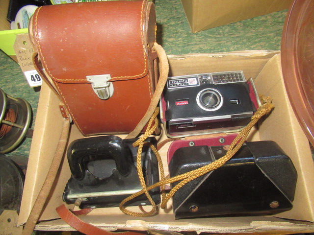 TWO VINTAGE CAMERAS ETC Image