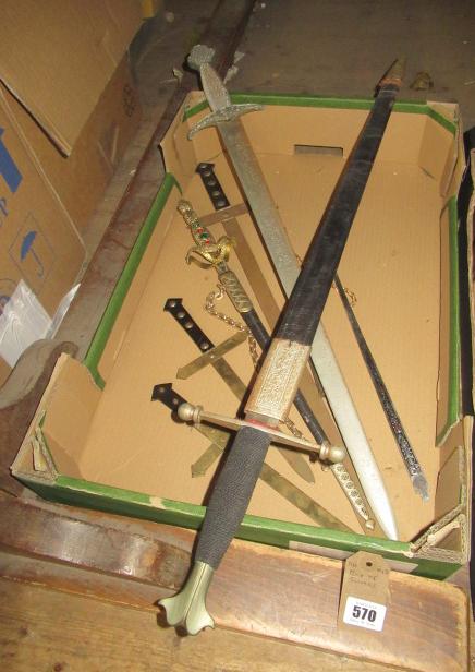 BOX OF SWORDS Image