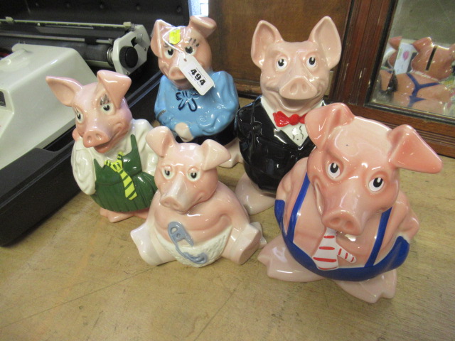 SET OF NATWEST PIGGY BANKS Image