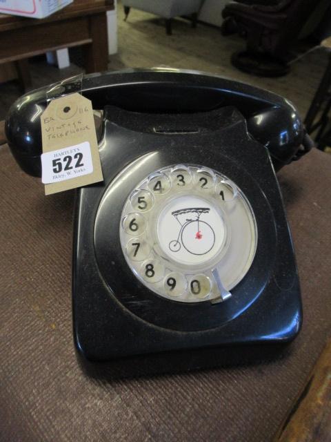 VINTAGE TELEPHONE Image