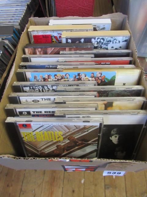 BOX OF BEATLES CDS INCLUDING LIMITED EDITION NUMBERED WHITE ALBUM Image