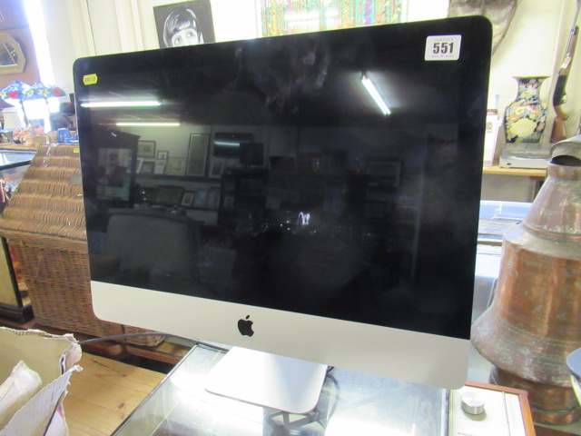 APPLE MONITOR Image