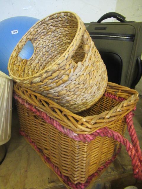 TWO BASKETS Image