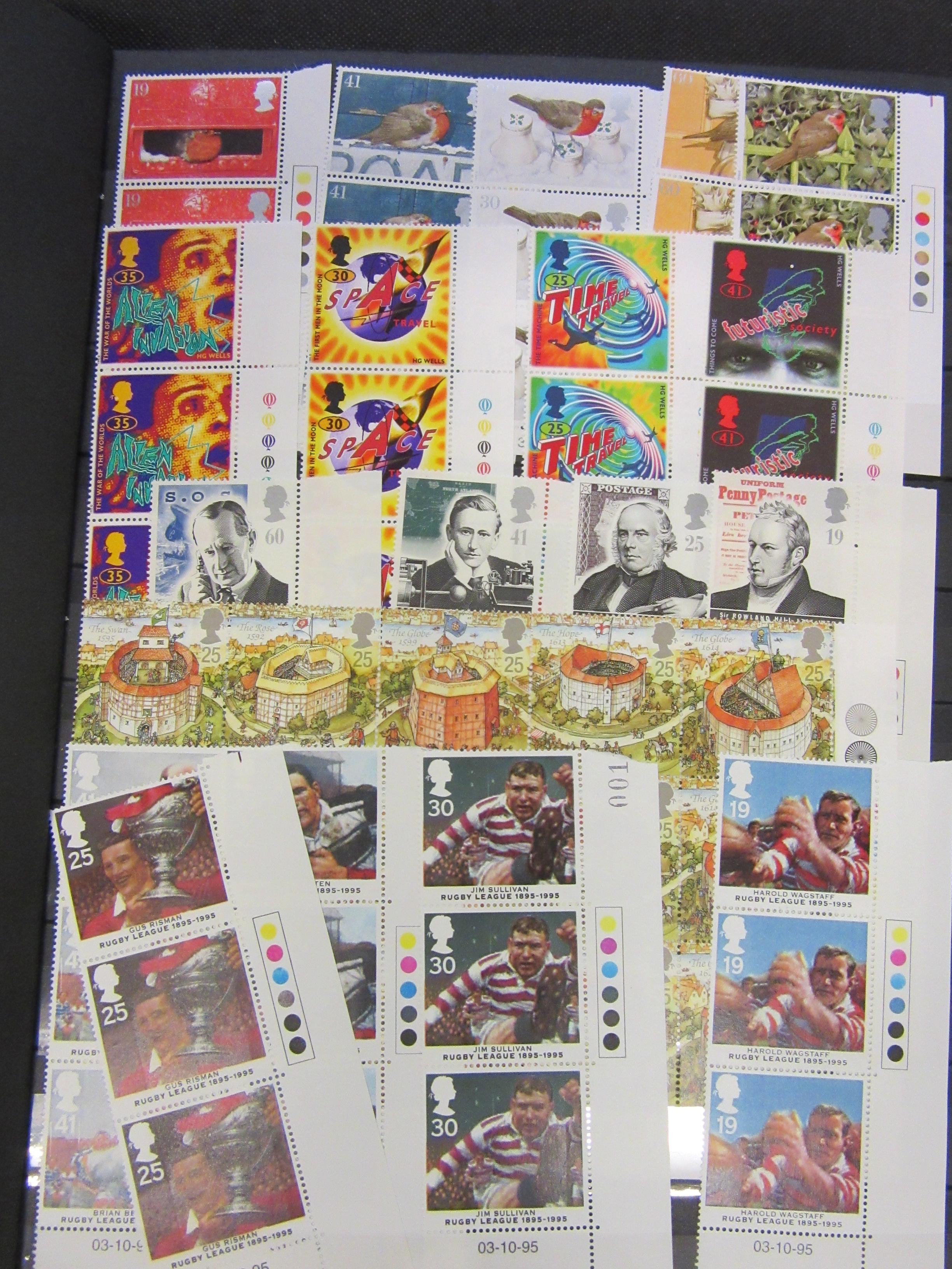 BLACK ALBUM OF MINT DECIMAL UK STAMPS 1995-2001 Image