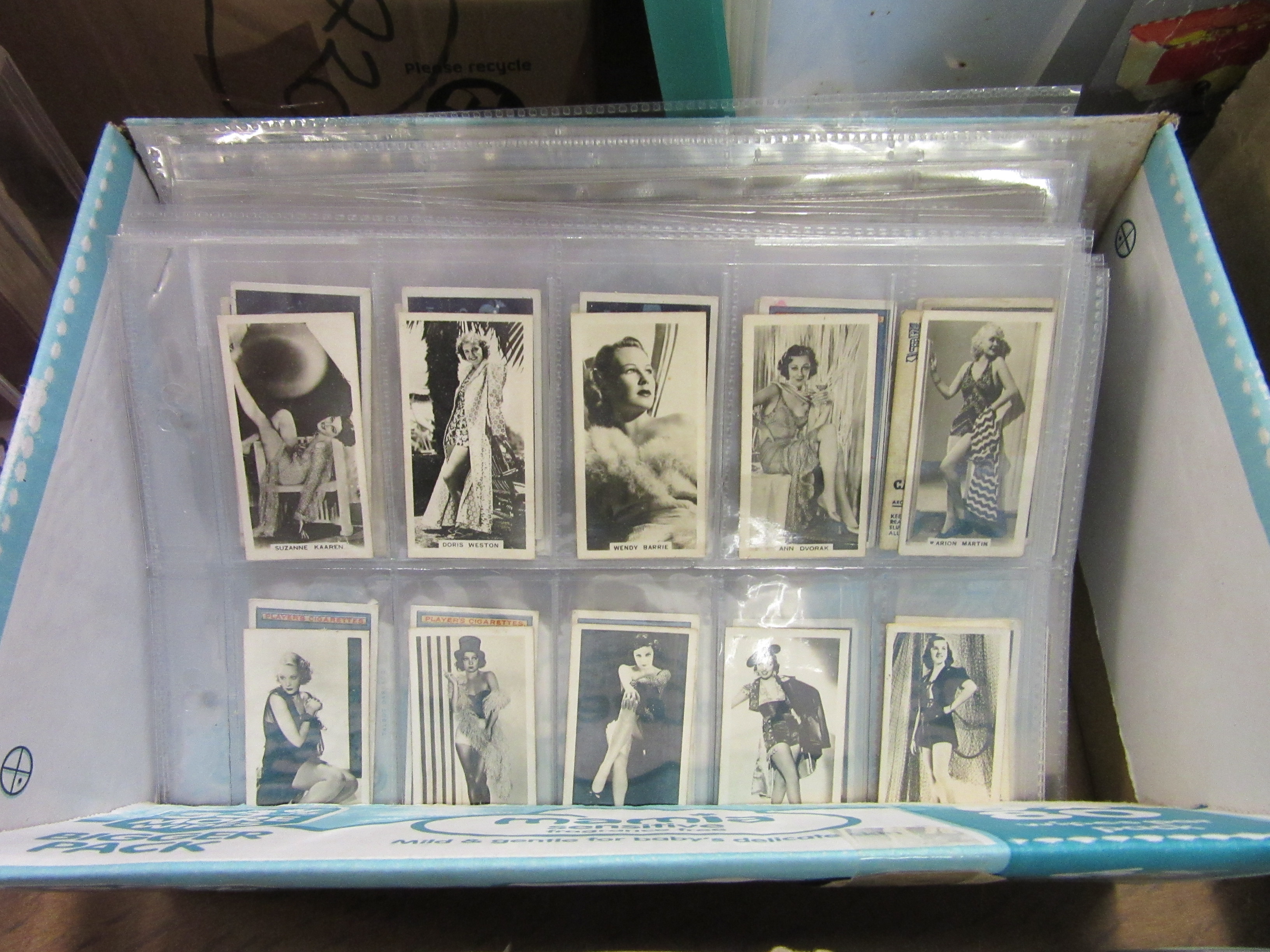 COLLECTION OF PLAYERS AND WILLS CIGARETTE CARDS Image
