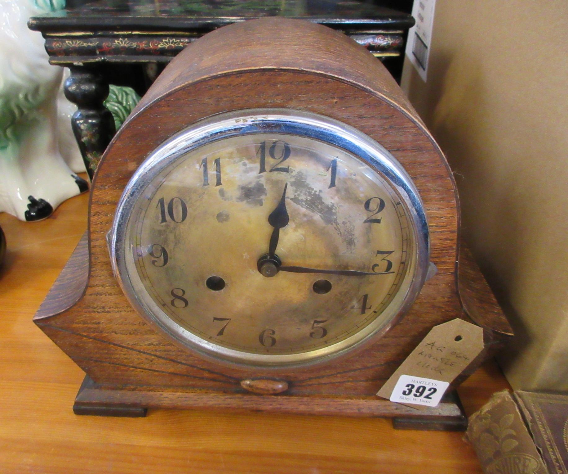 MANTLE CLOCK Image