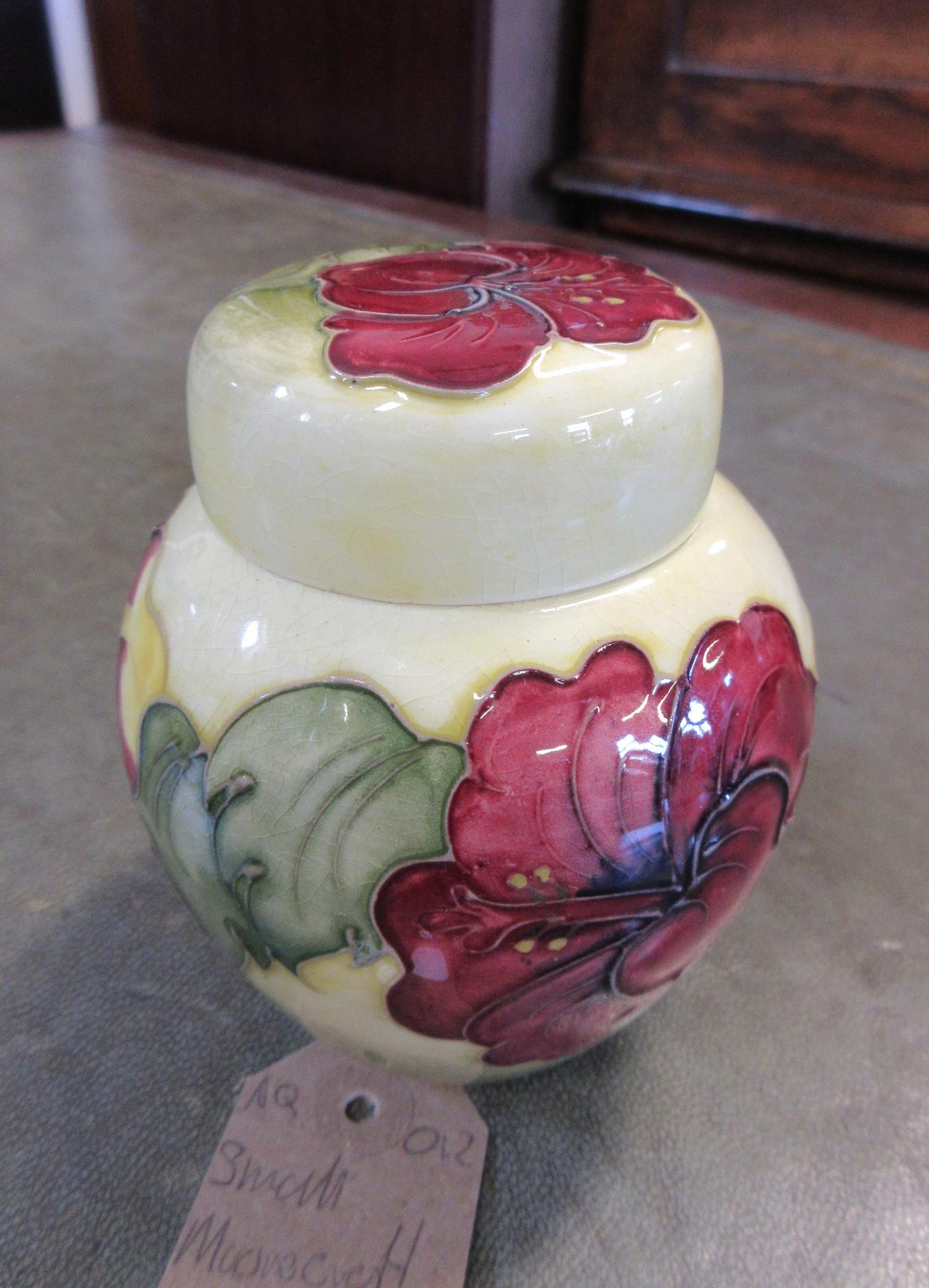 SMALL MOORCROFT GINGER JAR Image