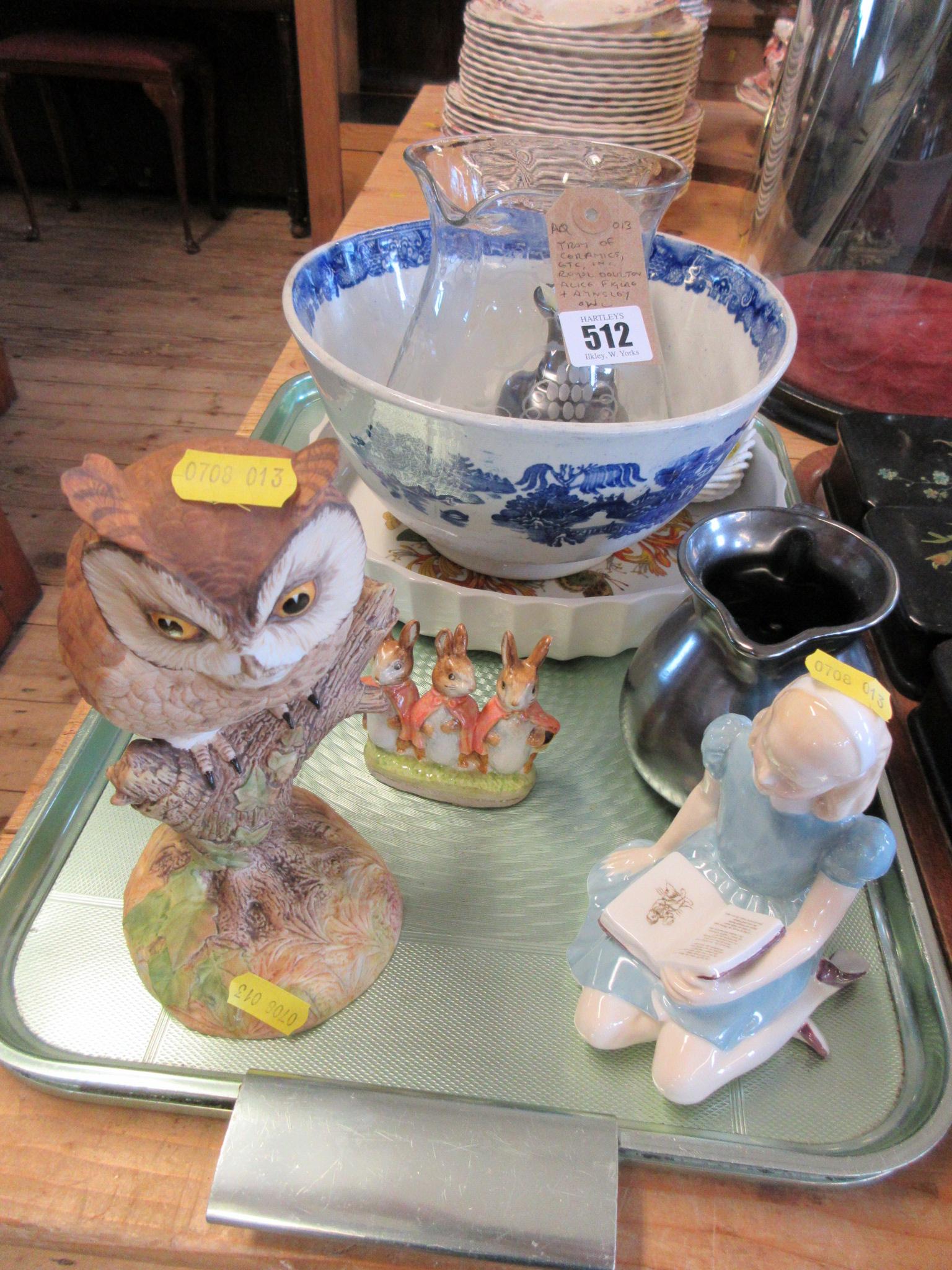 TRAY OF CERAMICS INCLUDING AYNSLEY OWL Image