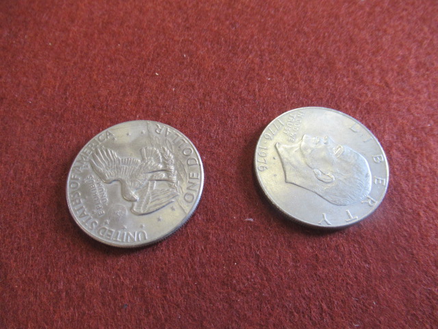 1976 AND 77 IKE US DOLLAR Image