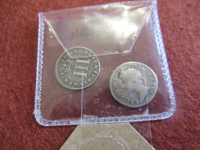 1686 AND 1687 JAMES II SILVER THREEPENCES Image
