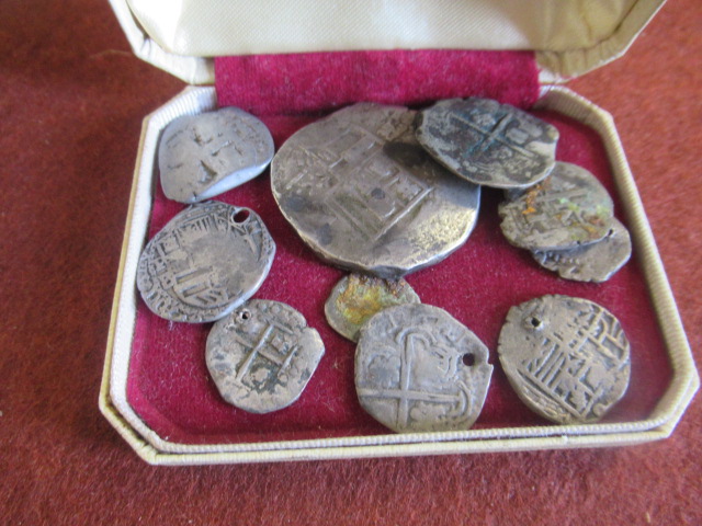 QUANTITY OF SILVER XVI CENTURY SPANISH AND OTHER COINS Image