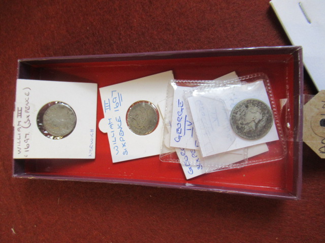 QUANTITY OF SILVER BRITISH COINS INCLUDING WILLIAM III SIXPENCE Image