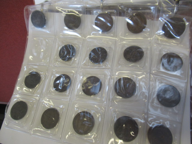 FOLDER OF UK COINS INCLUDING PAGE OF SILVER 1930 AND EARLIER HIGH GRADE AND OTHER COINS Image