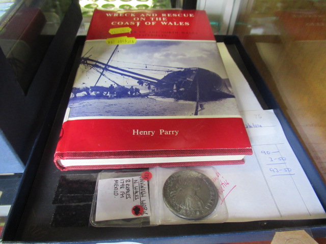 SHIP WRECK MEXICAN SILVER 1798 8 REALES WITH PROVENANCE AND WALES LIFEBOAT BOOK Image
