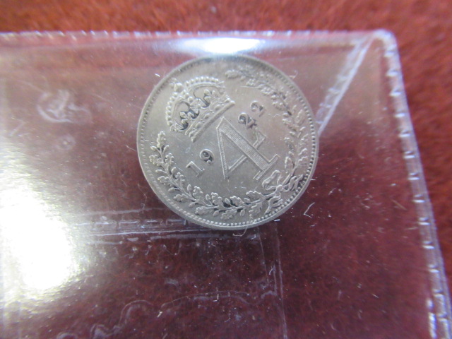 1922 SILVER MAUNDY FOURPENCE Image