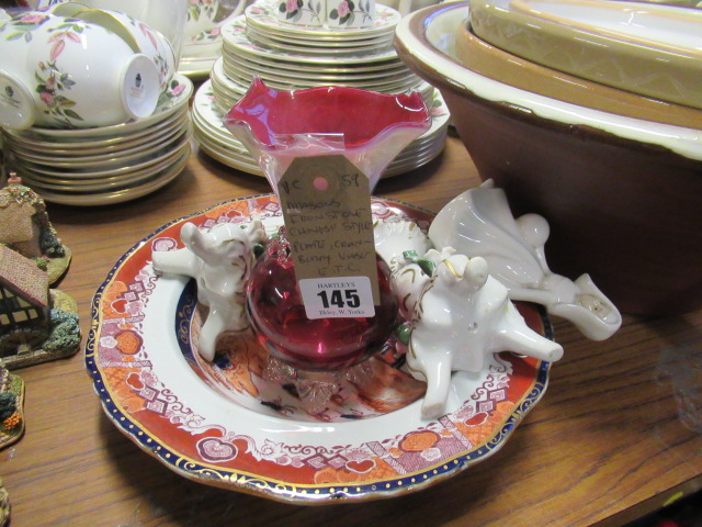 MASONS IRONSTONE CHINOISERIE PLATE AND CRANBERRY VASE ETC Image