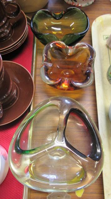 SEYUSO VETRI D'ART DISH AND TWO OTHERS Image