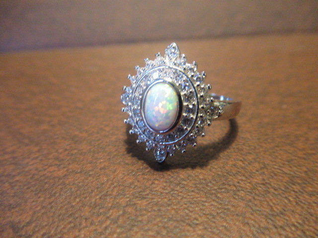 OPAL SET SILVER RING Image